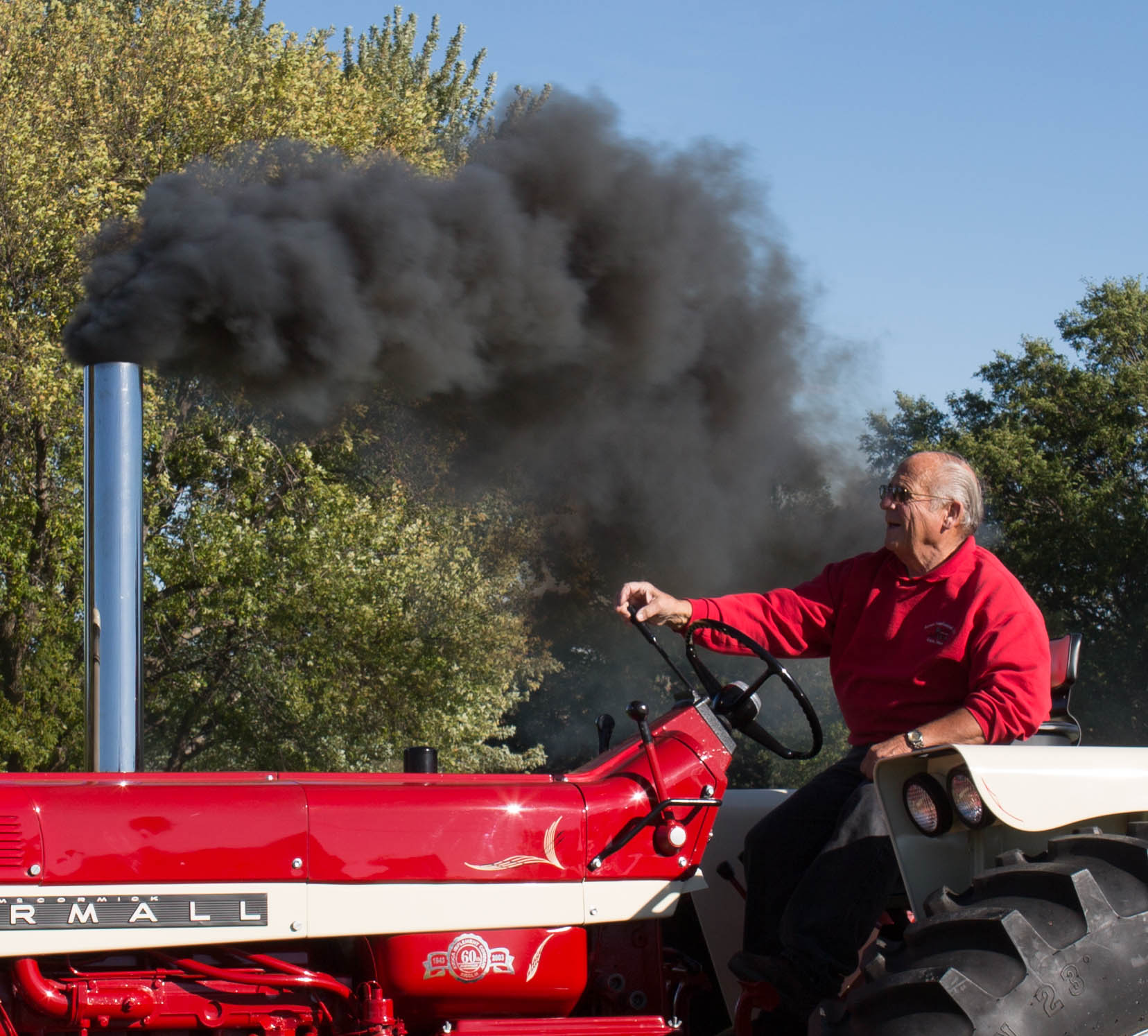 1971 Farmall 826