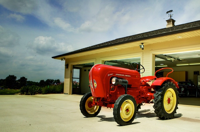 Porsche Tractor