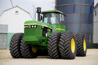 Media Name: 6-26_johndeere8650kinze-b.jpg