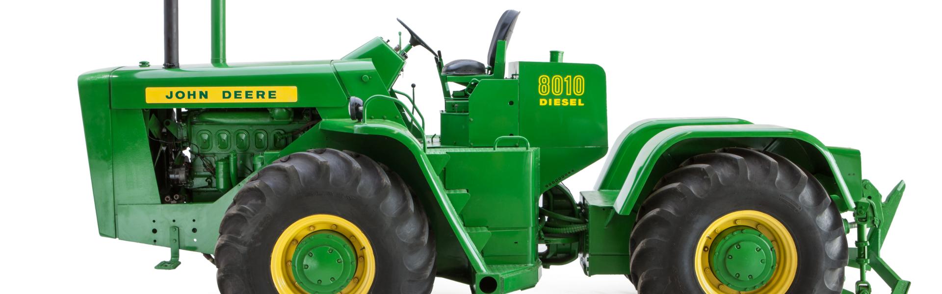 8010 John Deere Side view